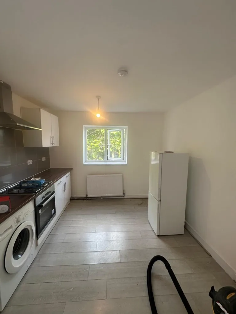 The finished kitchen in Tottenham N17